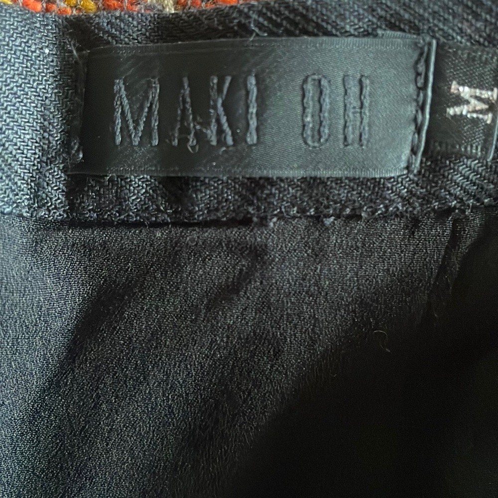 Maki Oh Black a pencil skirt with Bows